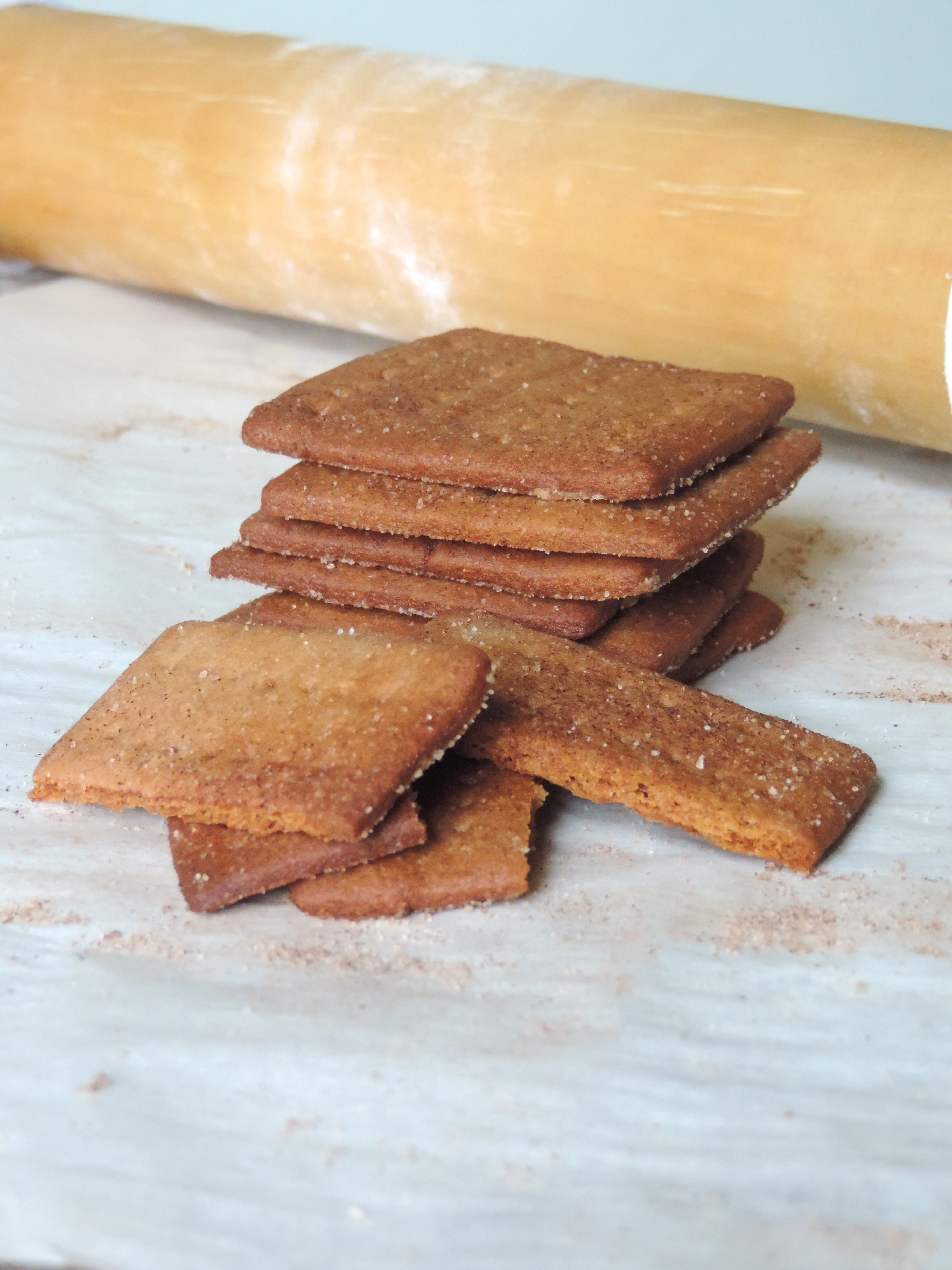 Homemade Cinnamon Graham Crackers: crunchy, buttery, and so much easier than you think they are. Better than what you find in a box!