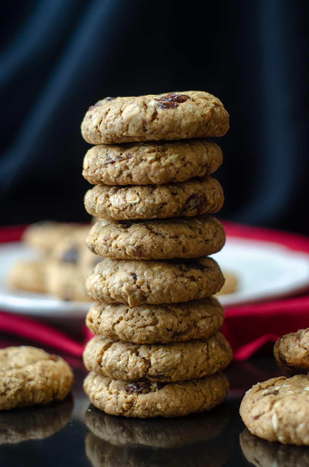 Chewy Oatmeal Raisin Cookies