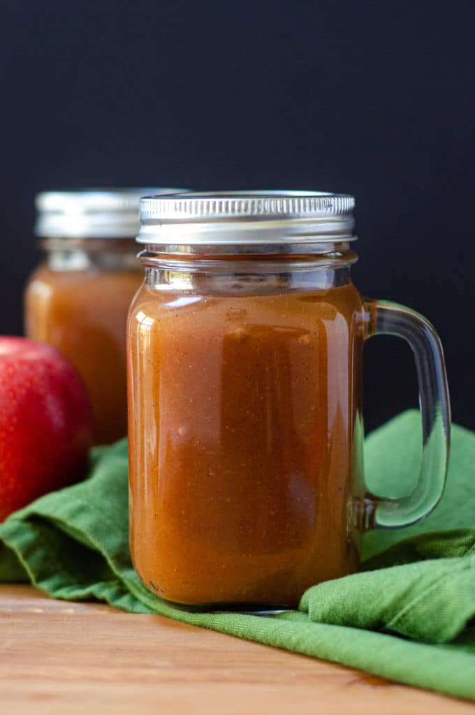 Homemade Apple Butter: This deliciously sweet apple butter is spiced with the perfect fall flavors. It's so easy to make your own at home!