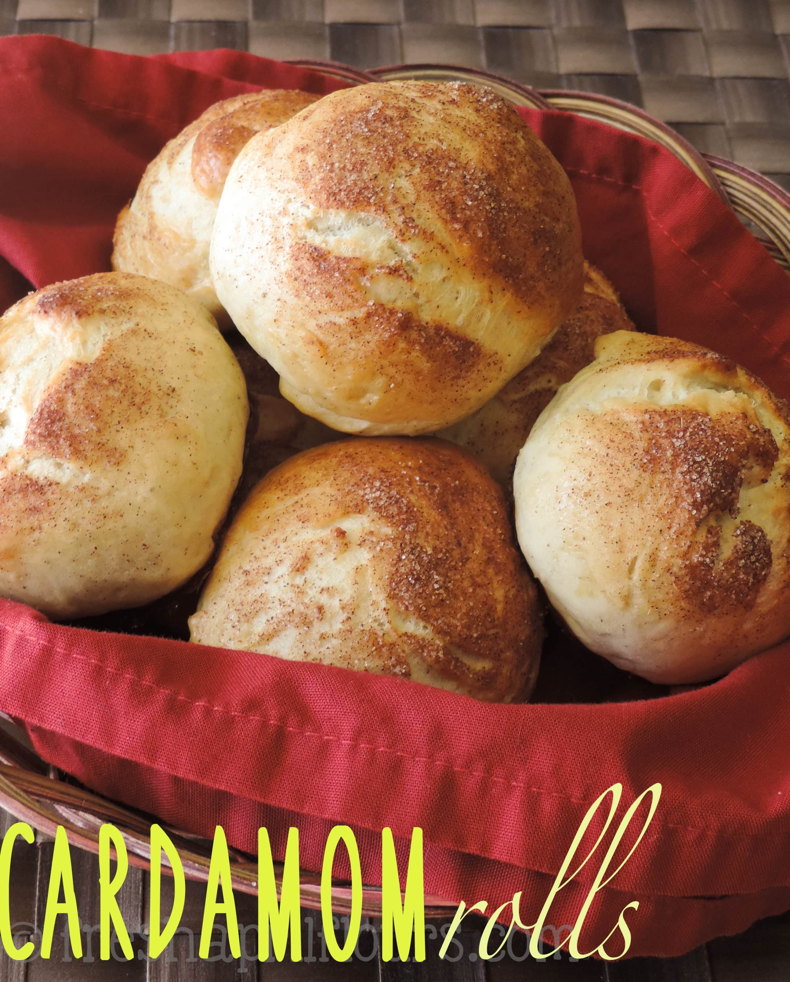 These spiced and slightly sweet yeast rolls are crunchy on the outside and pillowy soft on the inside. via @frshaprilflours