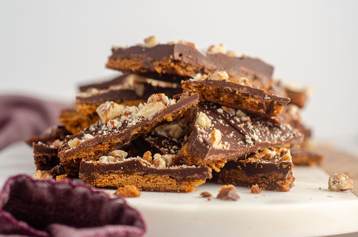 pile of graham cracker toffee bark