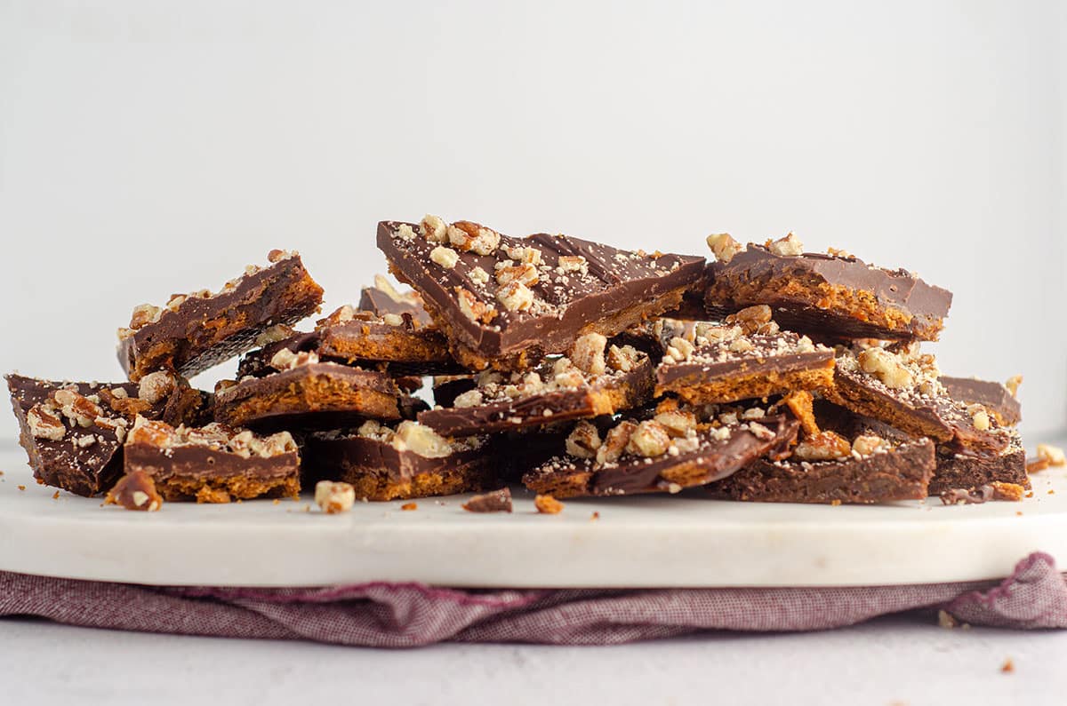 pile of graham cracker toffee bark