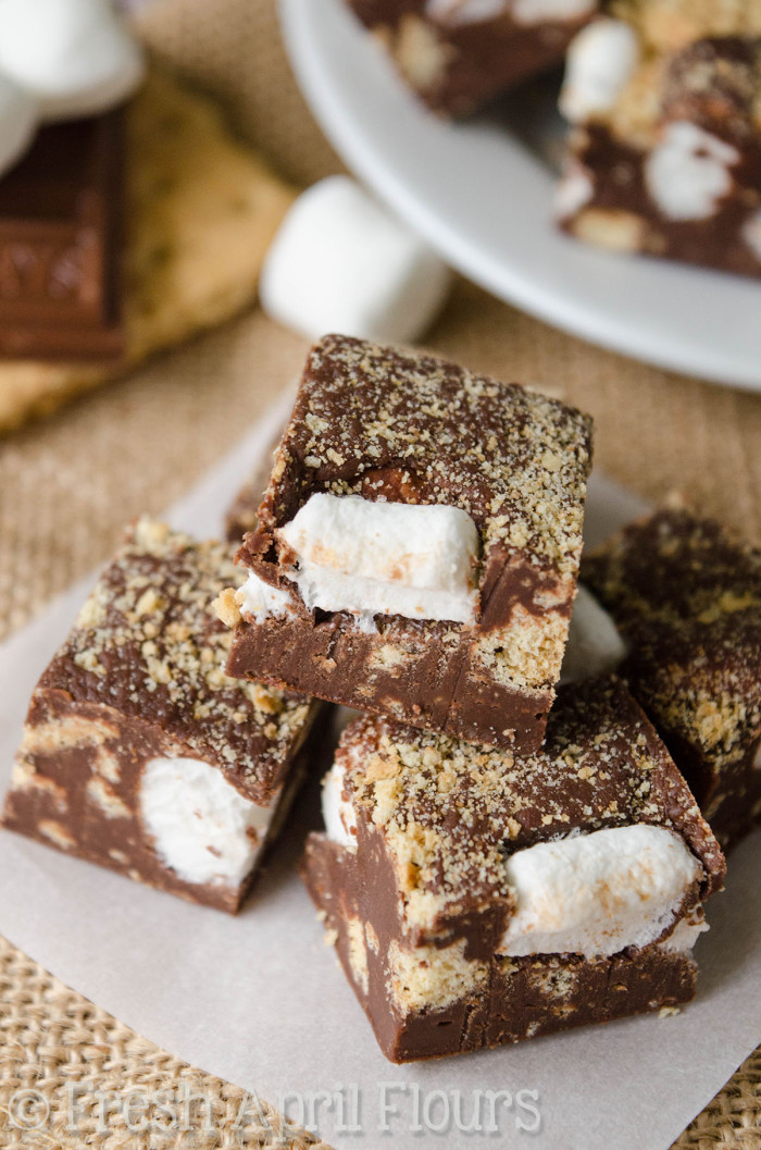 Graham Cracker Marshmallow Coconut Bars