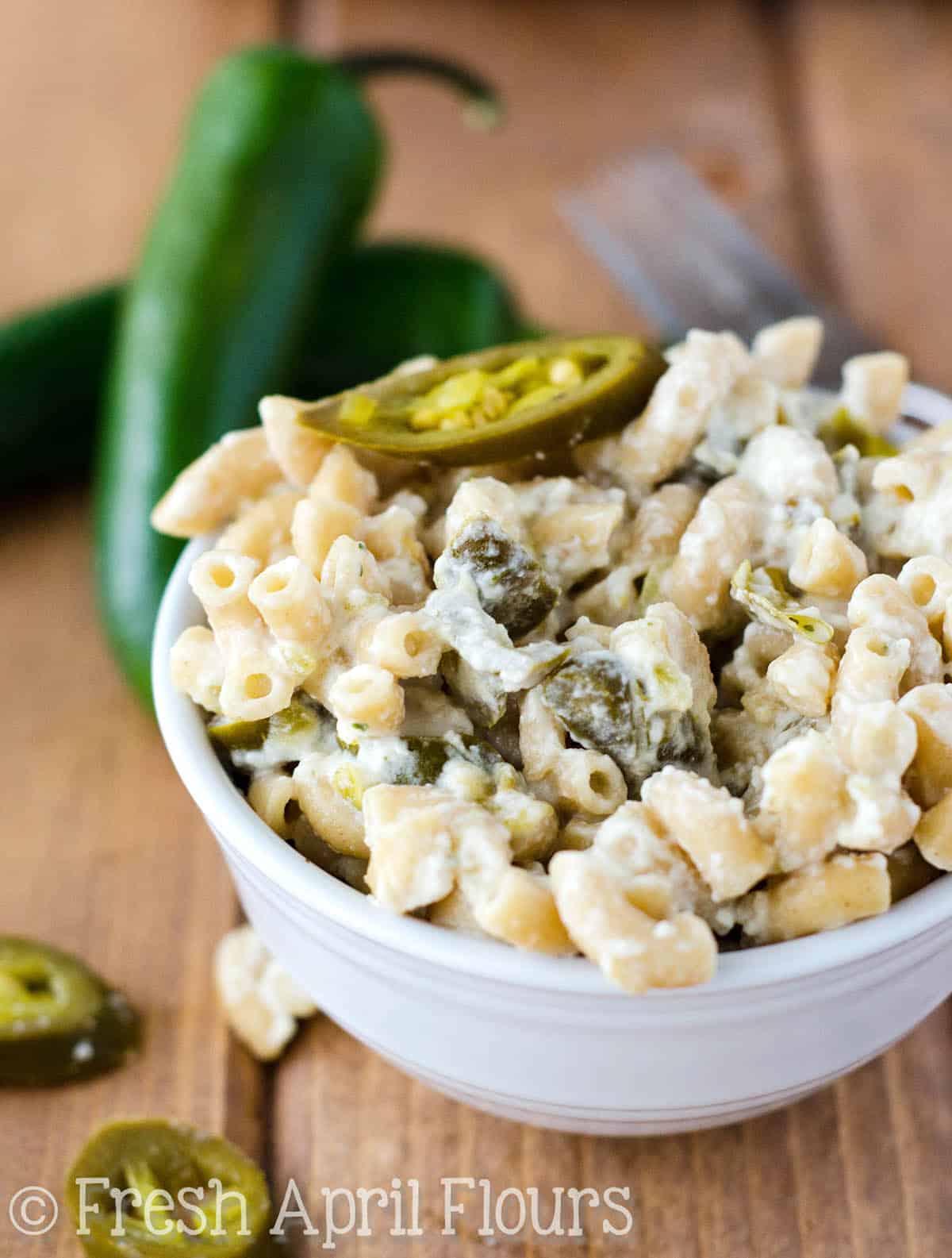 Jalapeño Popper Mac & Cheese: A quick and easy homemade macaroni and cheese filled with spicy jalapeños and green chiles.