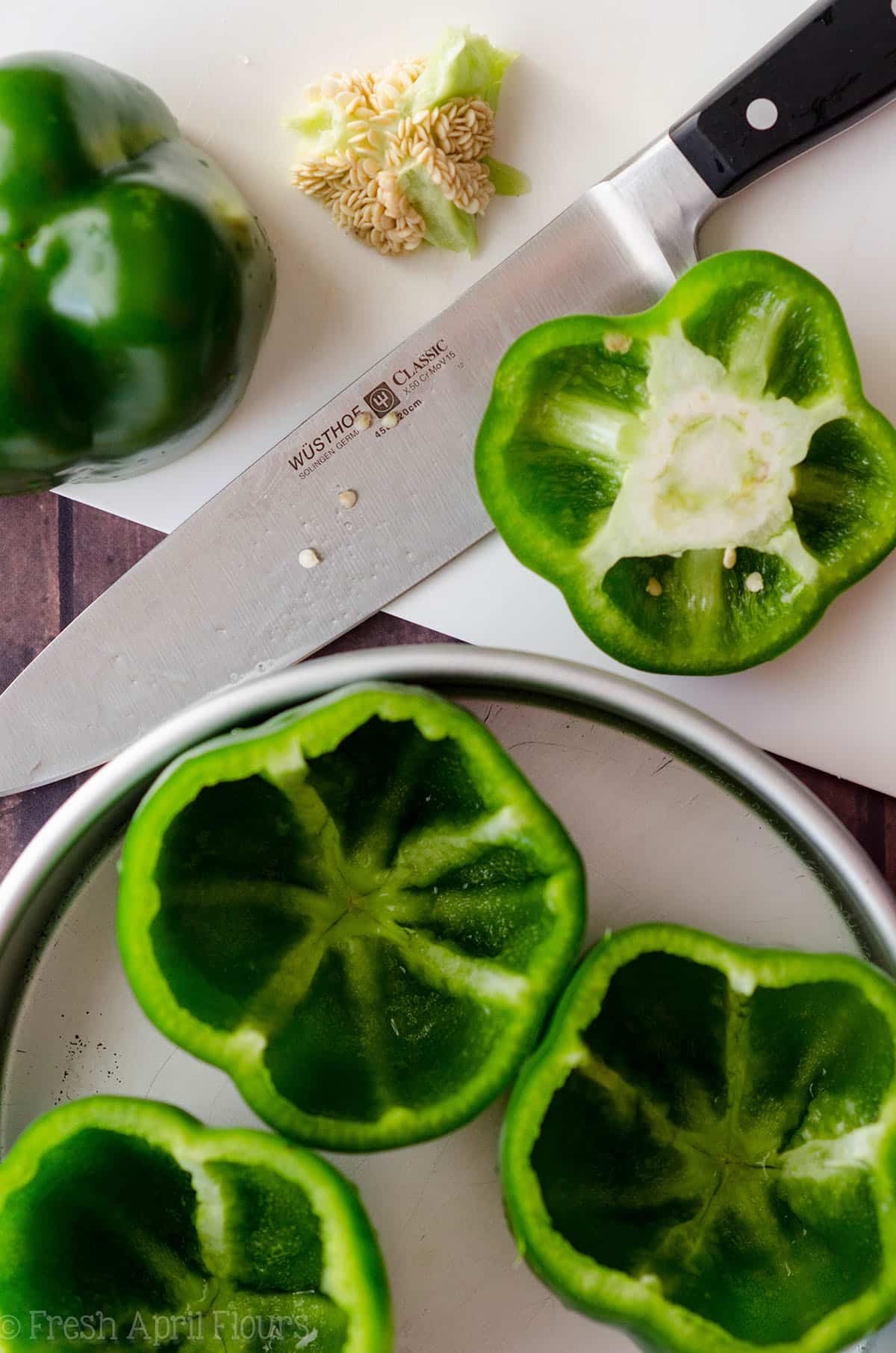 Buffalo Chicken Stuffed Peppers: An easy, make-ahead weeknight meal that makes great leftovers and can be easily doubled to feed a crowd or larger family.