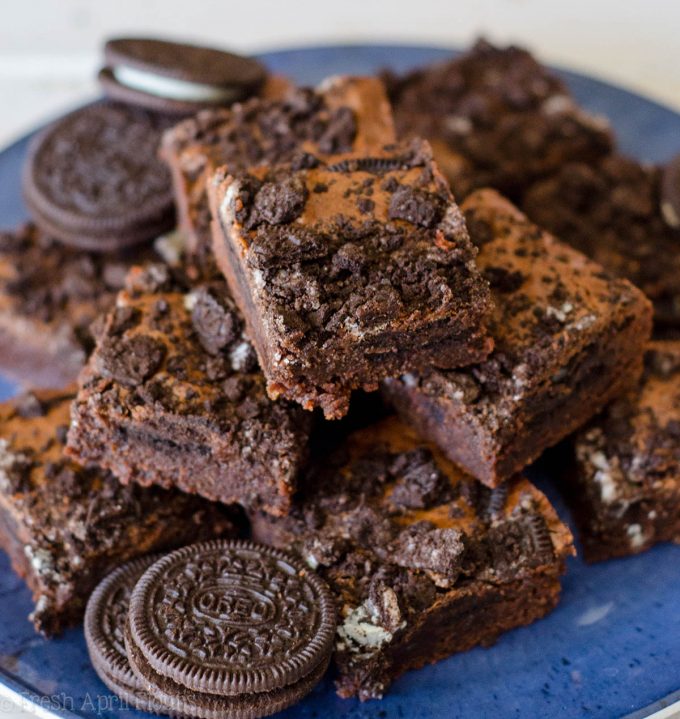 Cookies & Cream Brownies: Rich and fudgy scratch brownies filled with crunchy Oreos.