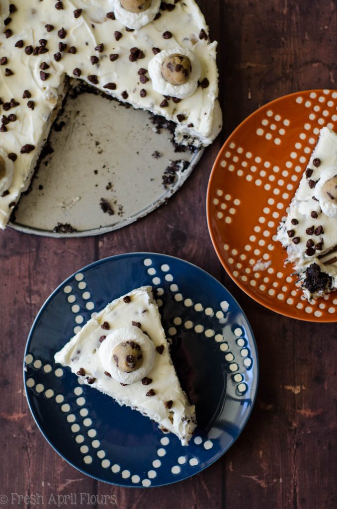 No Bake Chocolate Chip Cookie Dough Pie: An easy, cheesecake-like pie filled with edible cookie dough pieces and plenty of chocolate chips, all atop a crunchy Oreo crust.