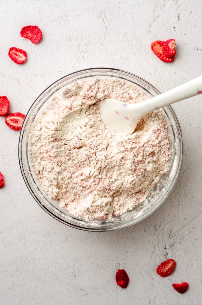 Aerial photo of dry ingredients for strawberry cookies.