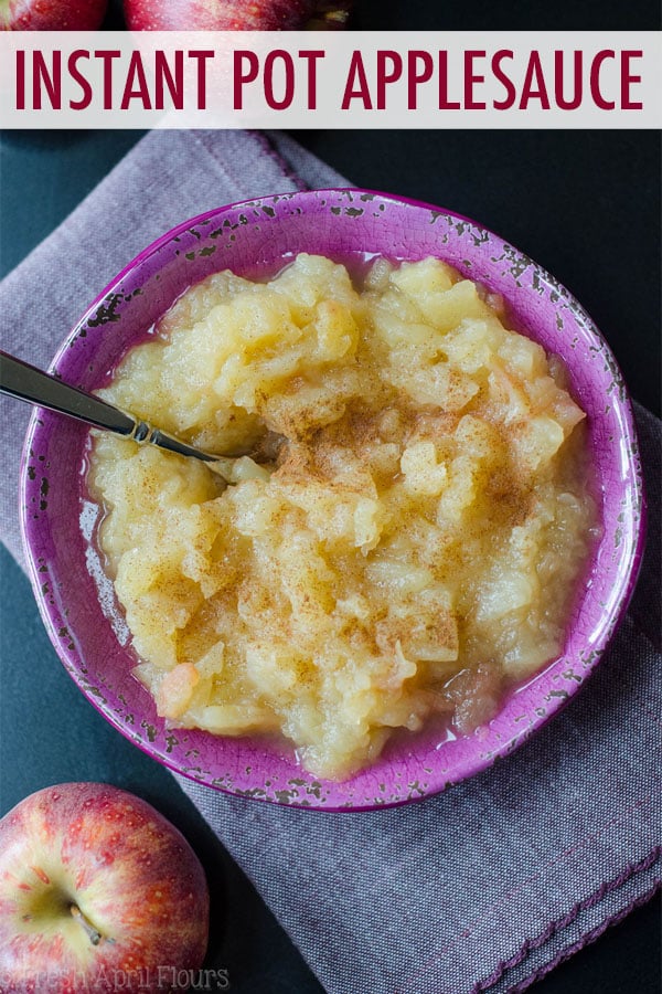 All-natural, no sugar added, homemade applesauce, ready in 4 minutes! via @frshaprilflours