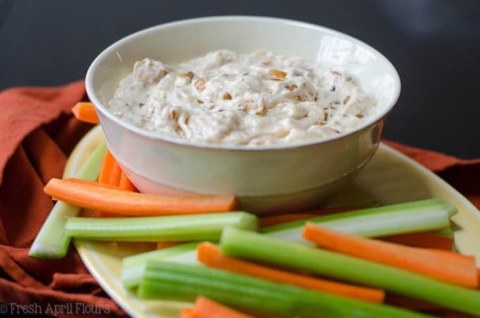 Caramelized Onion Dip: Creamy, flavorful dip bursting with sweet cooked onions. Perfect with both veggies and chips!