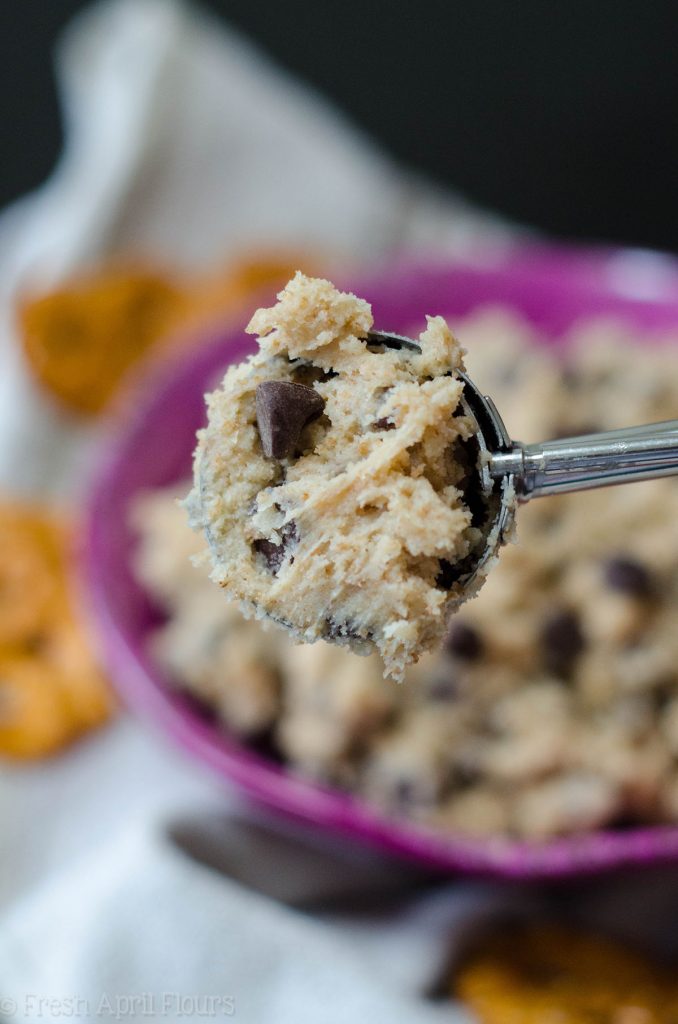 Chocolate Chip Cookie Dough Dip: Safe-to-eat eggless cookie dough ready to eat with a spoon or a dipper!