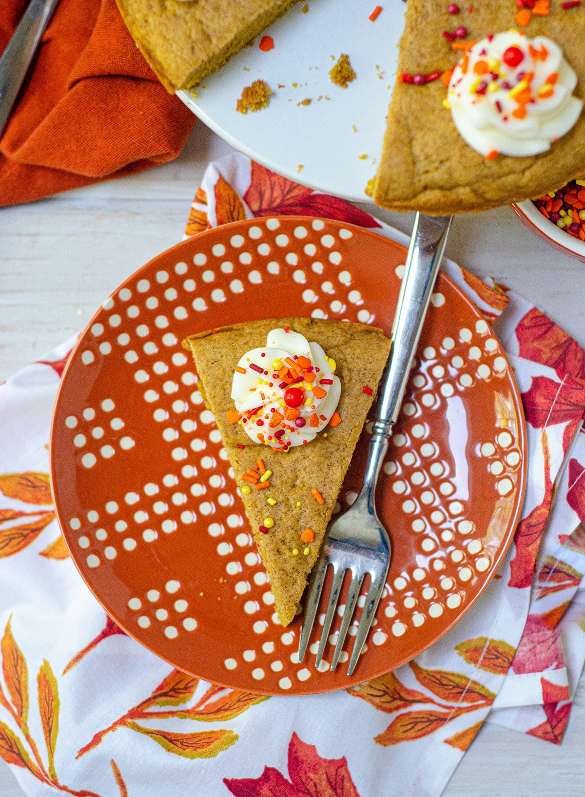 Pumpkin Cookie Cake: A soft and flavorful spiced cookie cake. The perfect treat for a fall birthday!