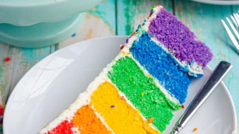 Rainbow Cake - TheBakers