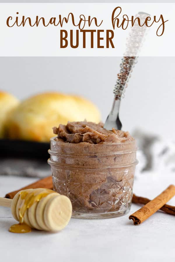 Whipped Cinnamon Honey Butter (Texas Roadhouse Copycat) - Savory