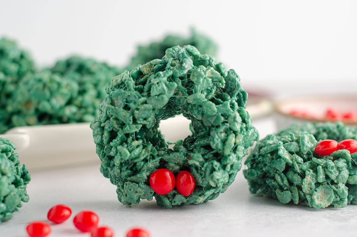 rice krispies wreath