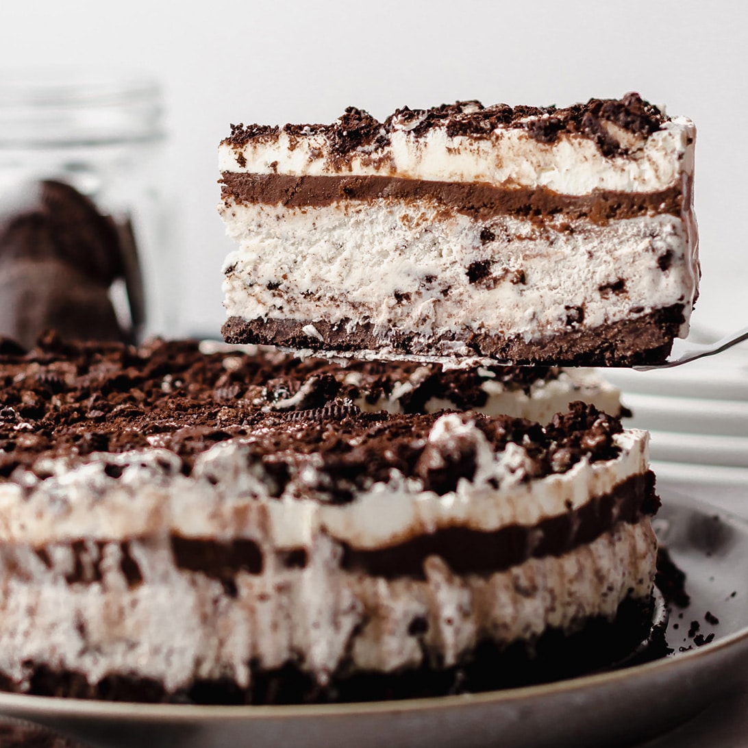 Homemade Oreo Cookie Ice Cream Cake Roll