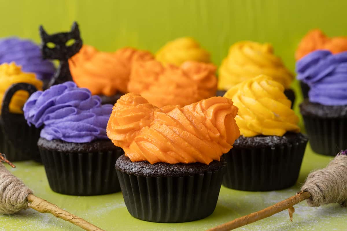 hocus pocus cupcakes