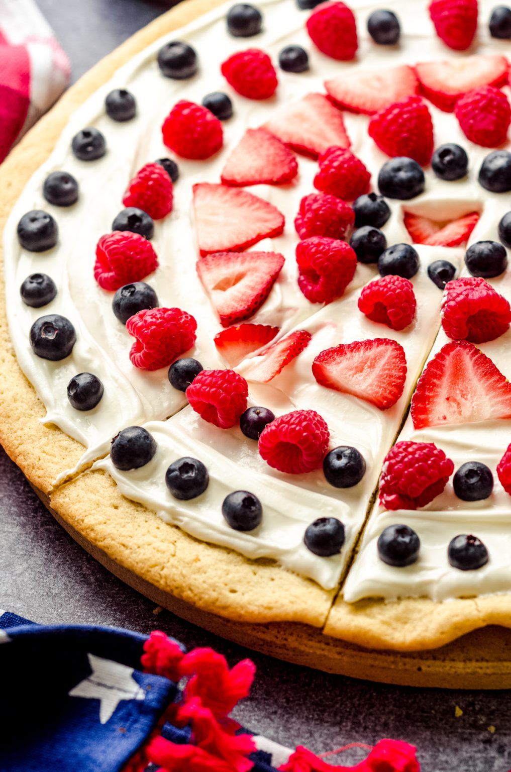 The Best 4th of July Fruit Pizza - Fresh April Flours