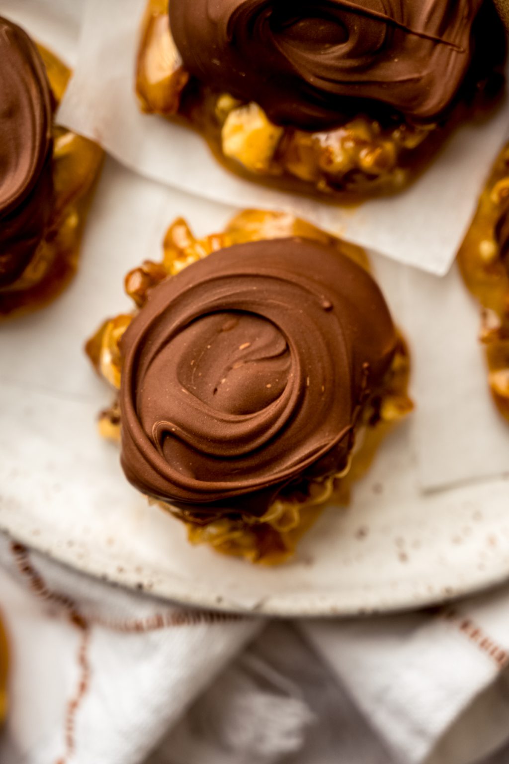 Easy Homemade Turtle Candy - Fresh April Flours