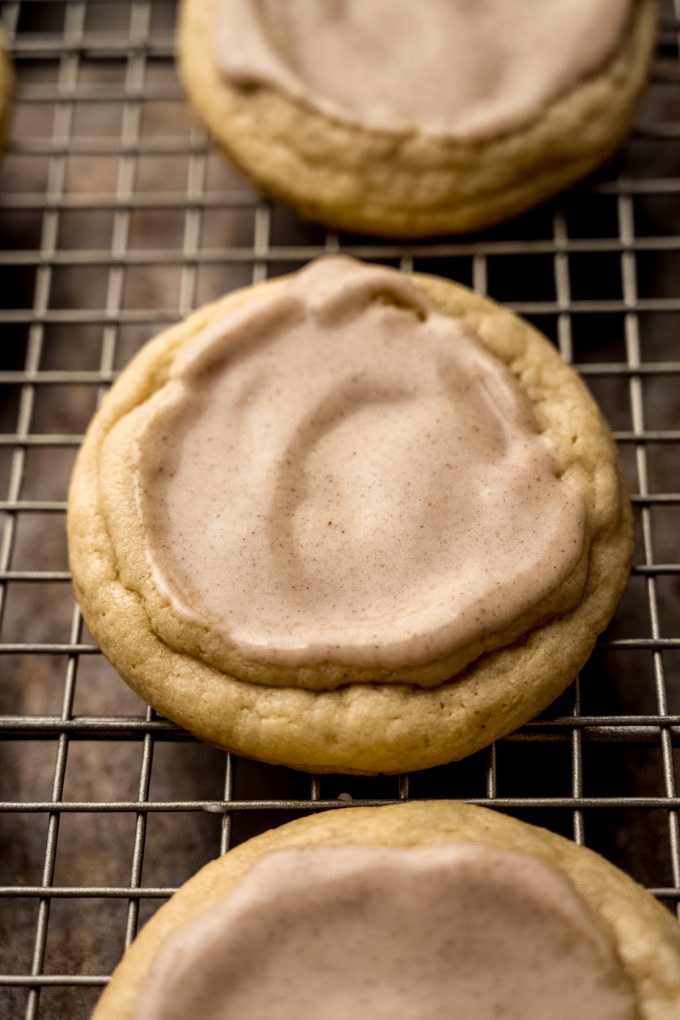 A brown sugar Pop Tart cookie on a cooling rack.